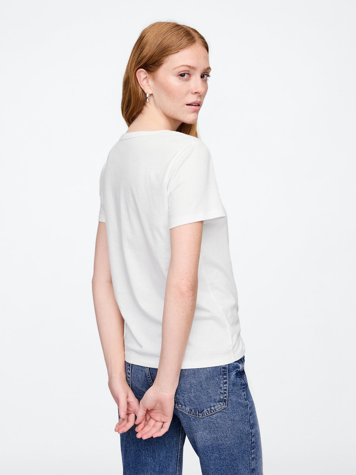 Beyaz V Yaka T-shirt