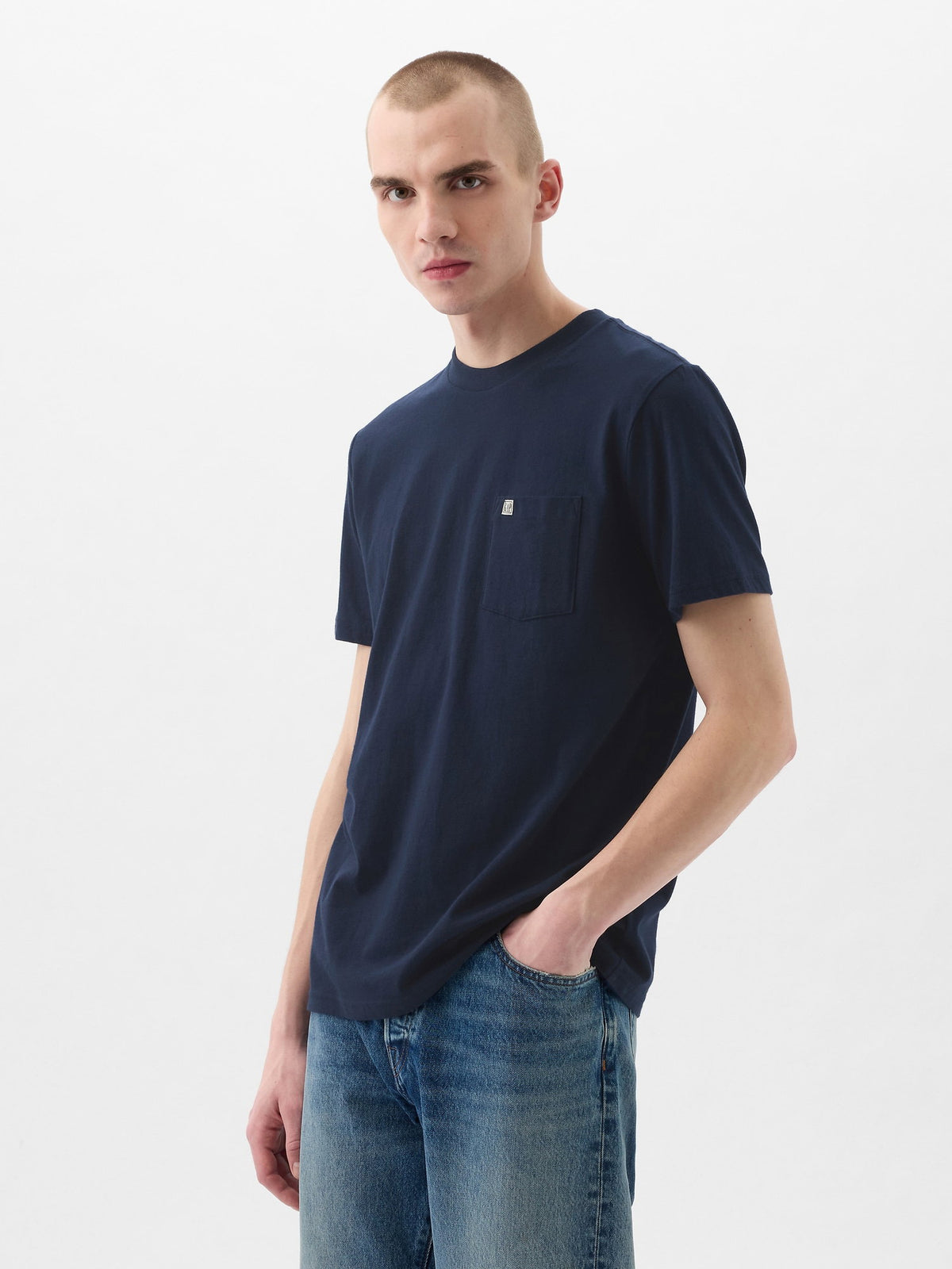 Beyaz Organik Pamuk Cepli T-shirt
