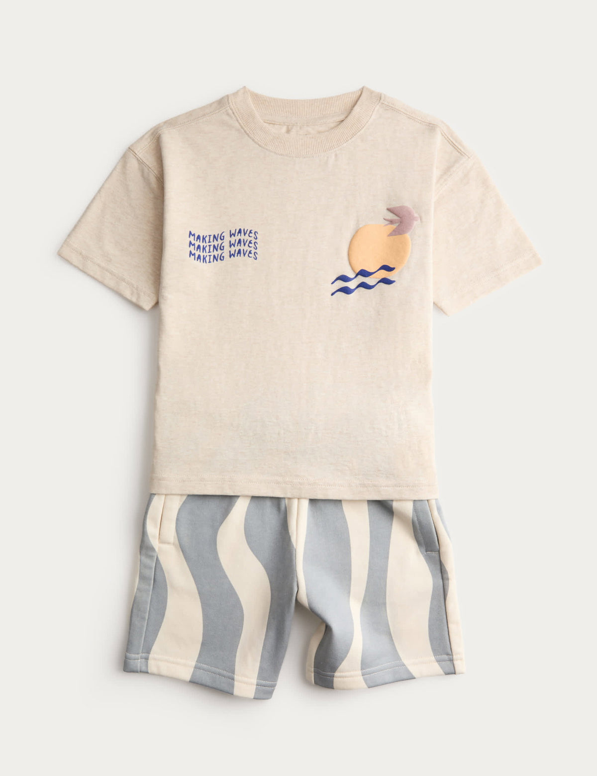 %100 Pamuklu T-shirt Outfit