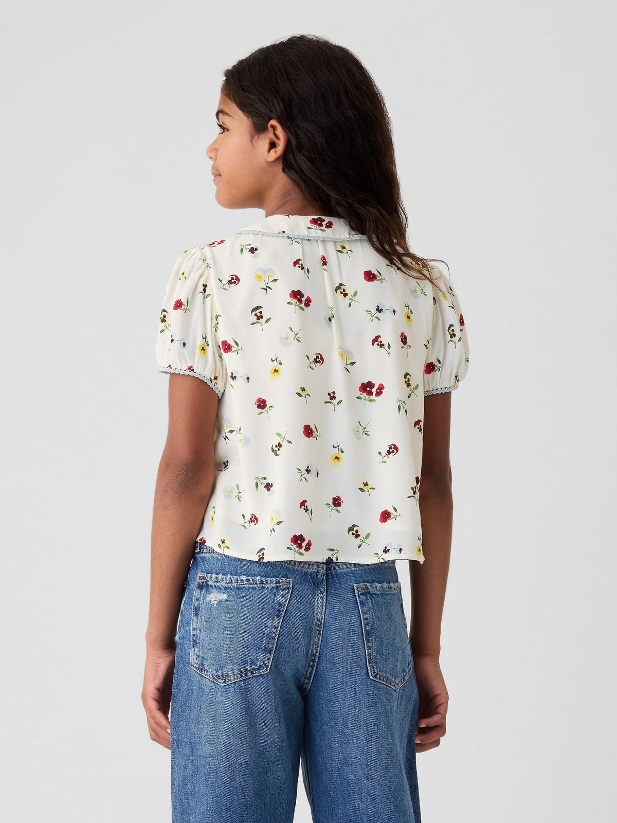 Beyaz Gap × Dôen Çiçek Desenli Bluz