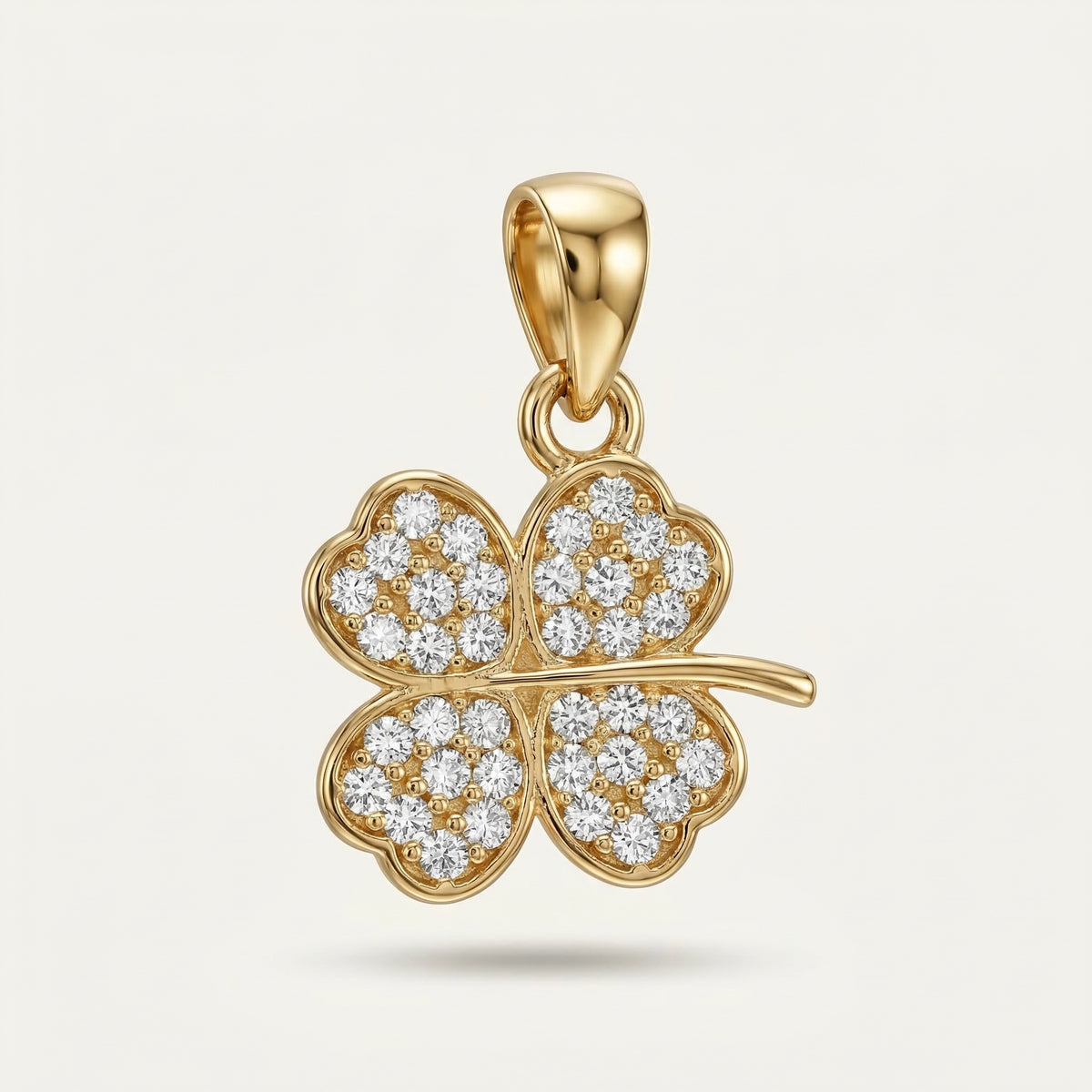 Shiny Lucky Clover Yonca Figürlü Taşlı Altın Kolye Ucu