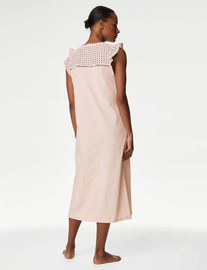 Saf Pamuklu Işlemeli Gecelik