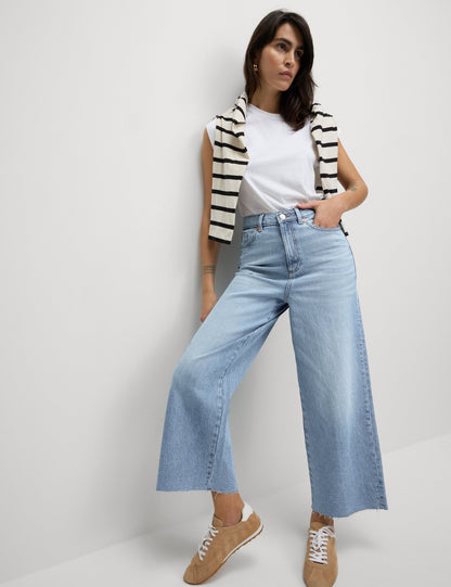 Wide Leg Crop Jean