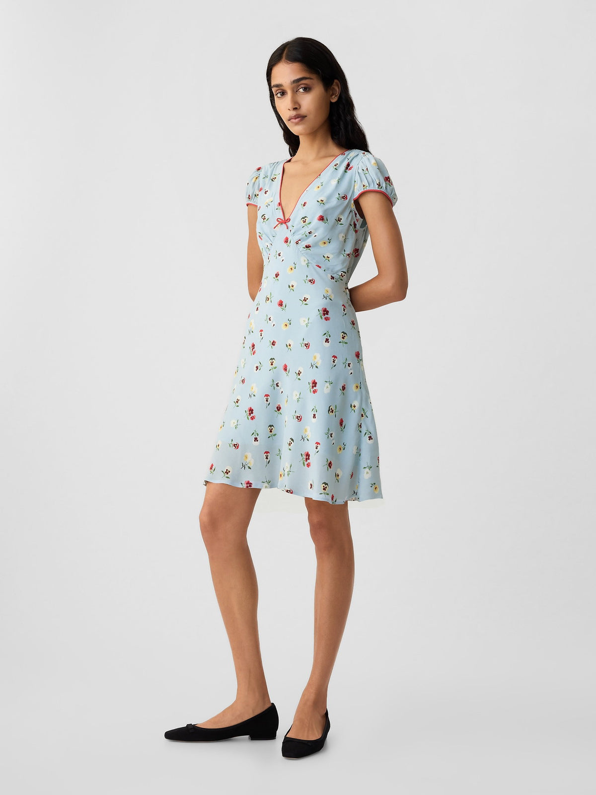 Mavi Gap × Dôen Çiçek Desenli Mini Elbise