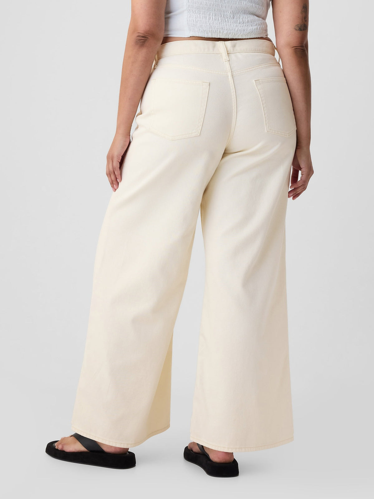 Kırık Beyaz Mid Rise Ultrasoft Baggy Jean Pantolon