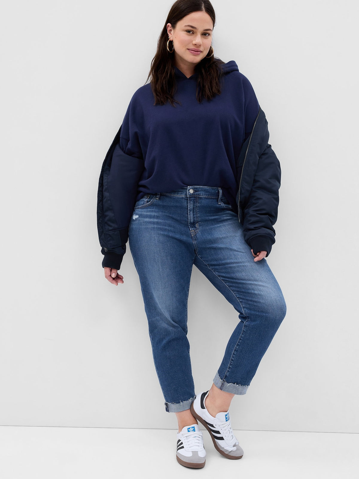Mavi Mid Rise Washwell Girlfriend Jean Pantolon