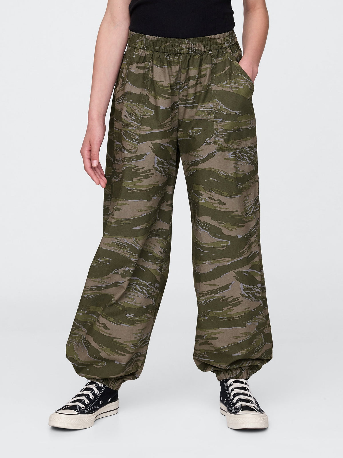 Siyah Baskılı Poplin Baggy Jogger Pantolon