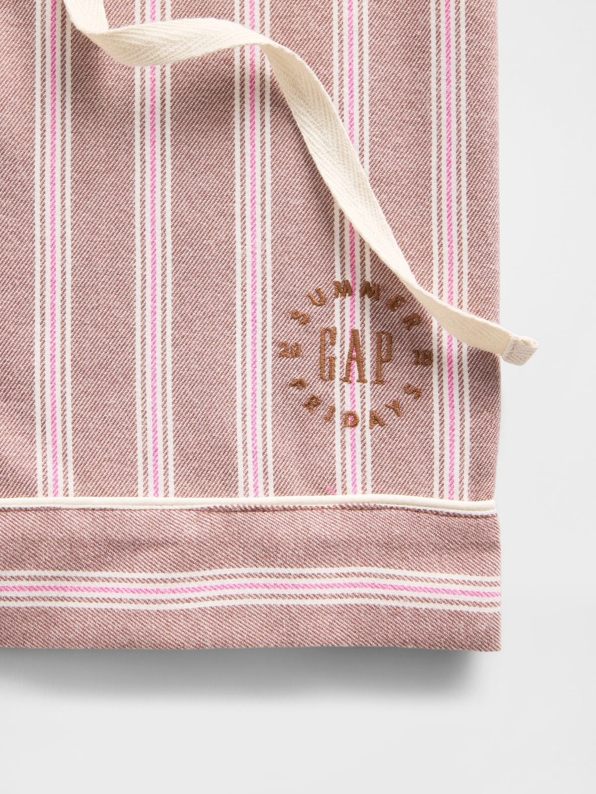 Pembe Gap × Summer Fridays Flannel Çizgili Pijama Boxer Şort