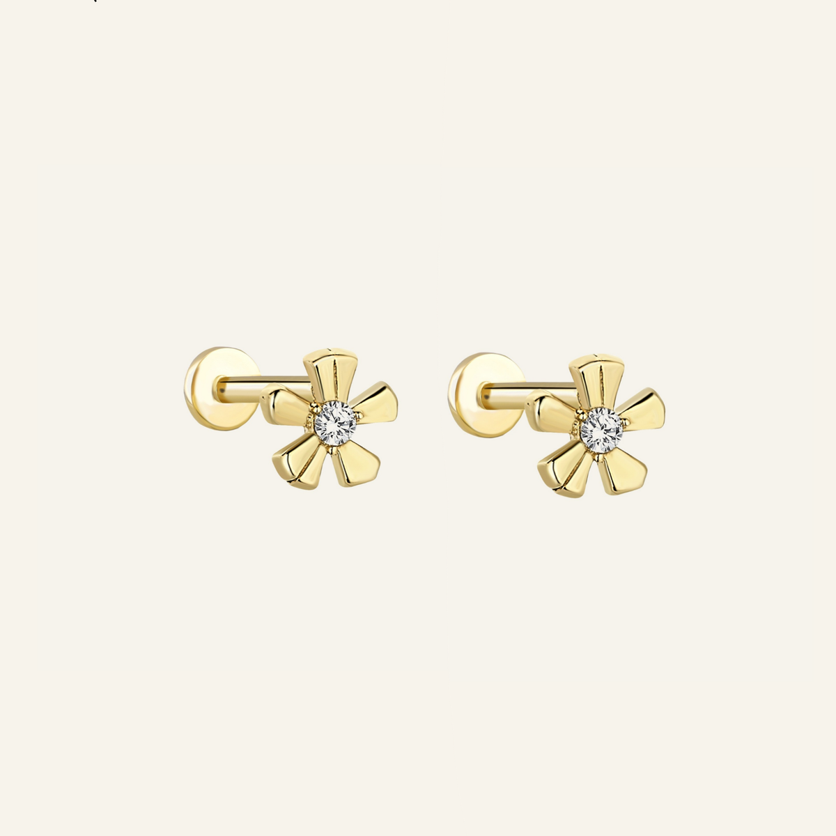 Petal Çiçek Figürlü Tek Taşlı Çift Kulak Altın Piercing