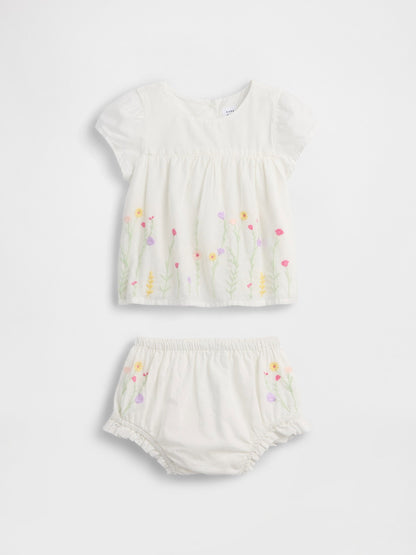 Beyaz Çiçek Işlemeli Outfit Set