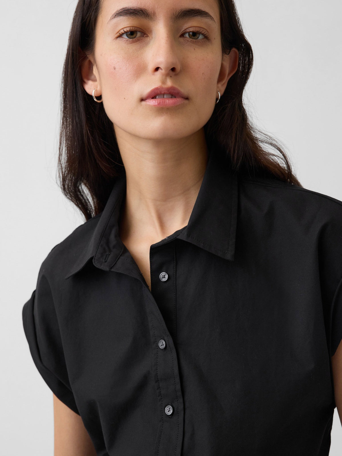 Siyah Poplin Cap-sleeve Crop Bluz