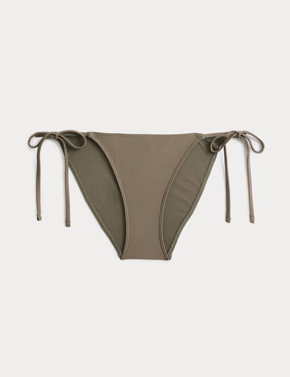 Bağlama Detaylı Bikini Altı