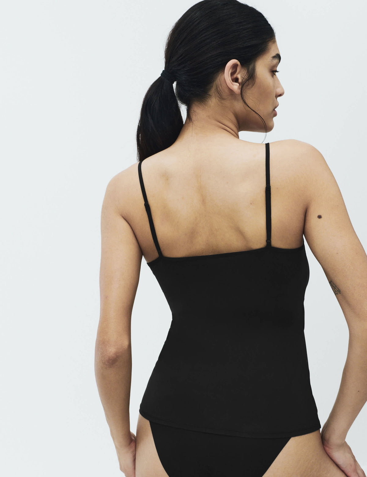 Body Invisibles Atlet