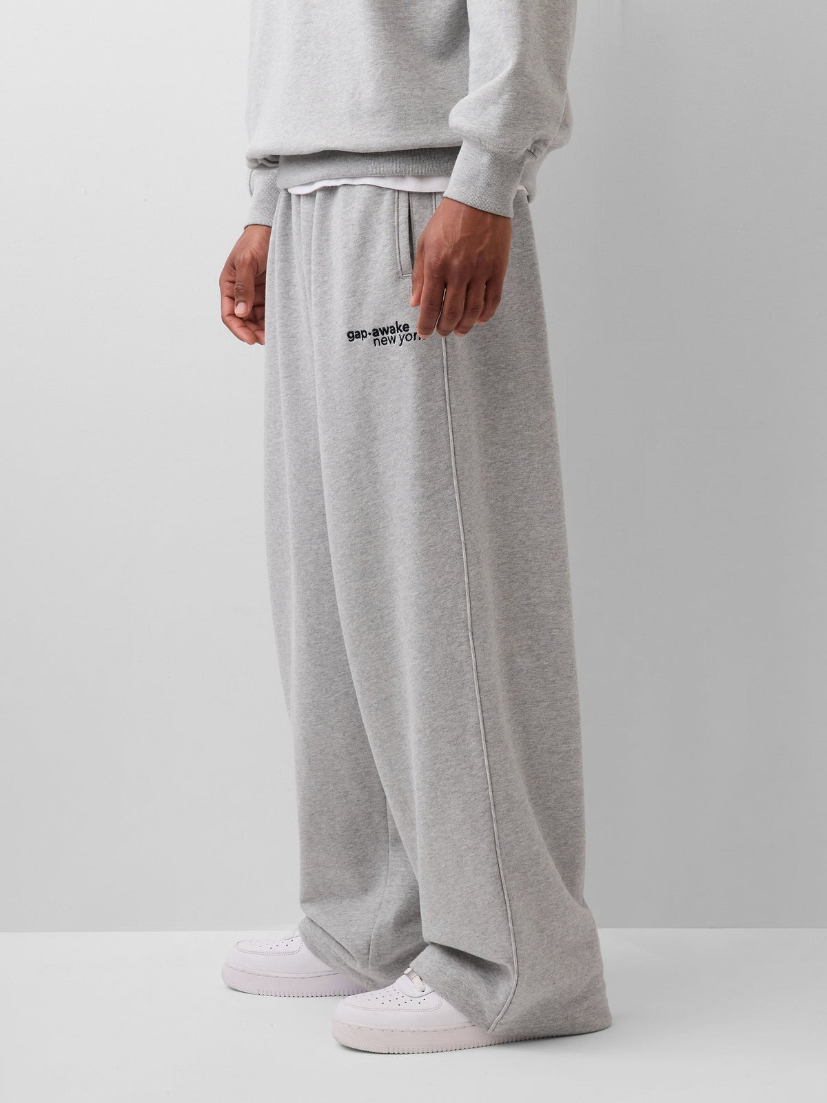 Açık Gri Gap × Awake Ny Heavyweight Baggy Eşofman Altı