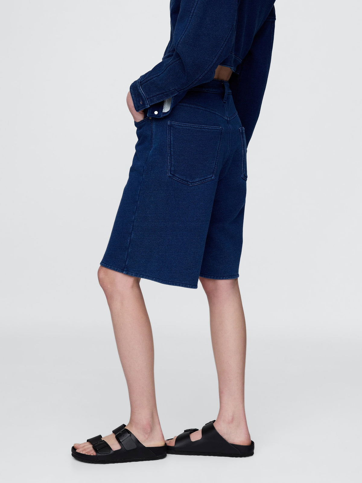 Lacivert 11 Mid Rise Fransız Havlu Kumaş Denim Şort