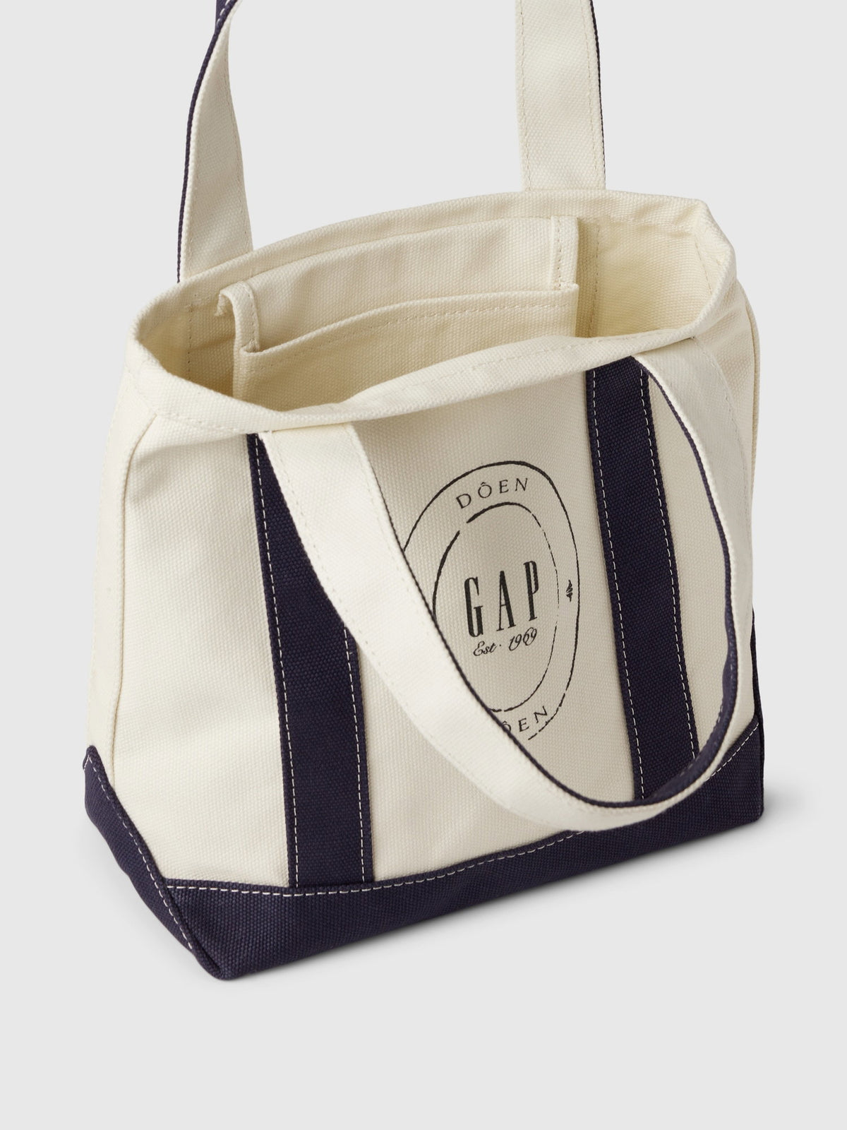 Kırık Beyaz Gap × Dôen Logo Tote Çanta