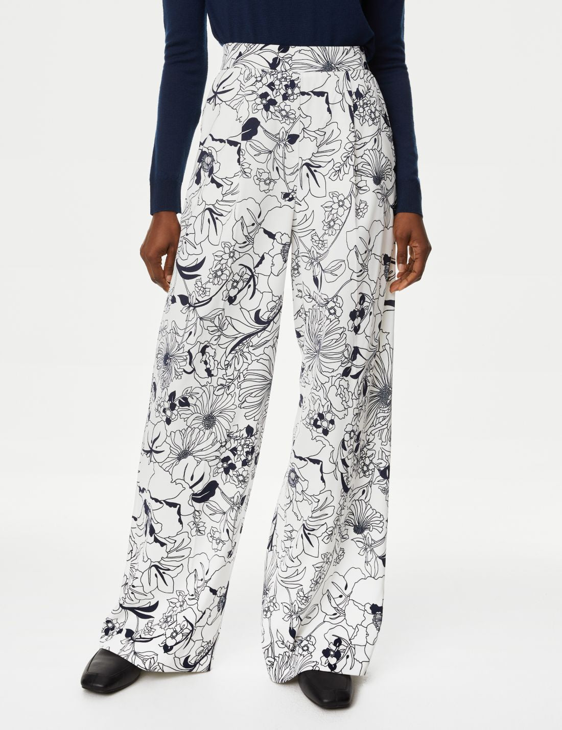 Çiçek Desenli Wide Leg Saten Pantolon