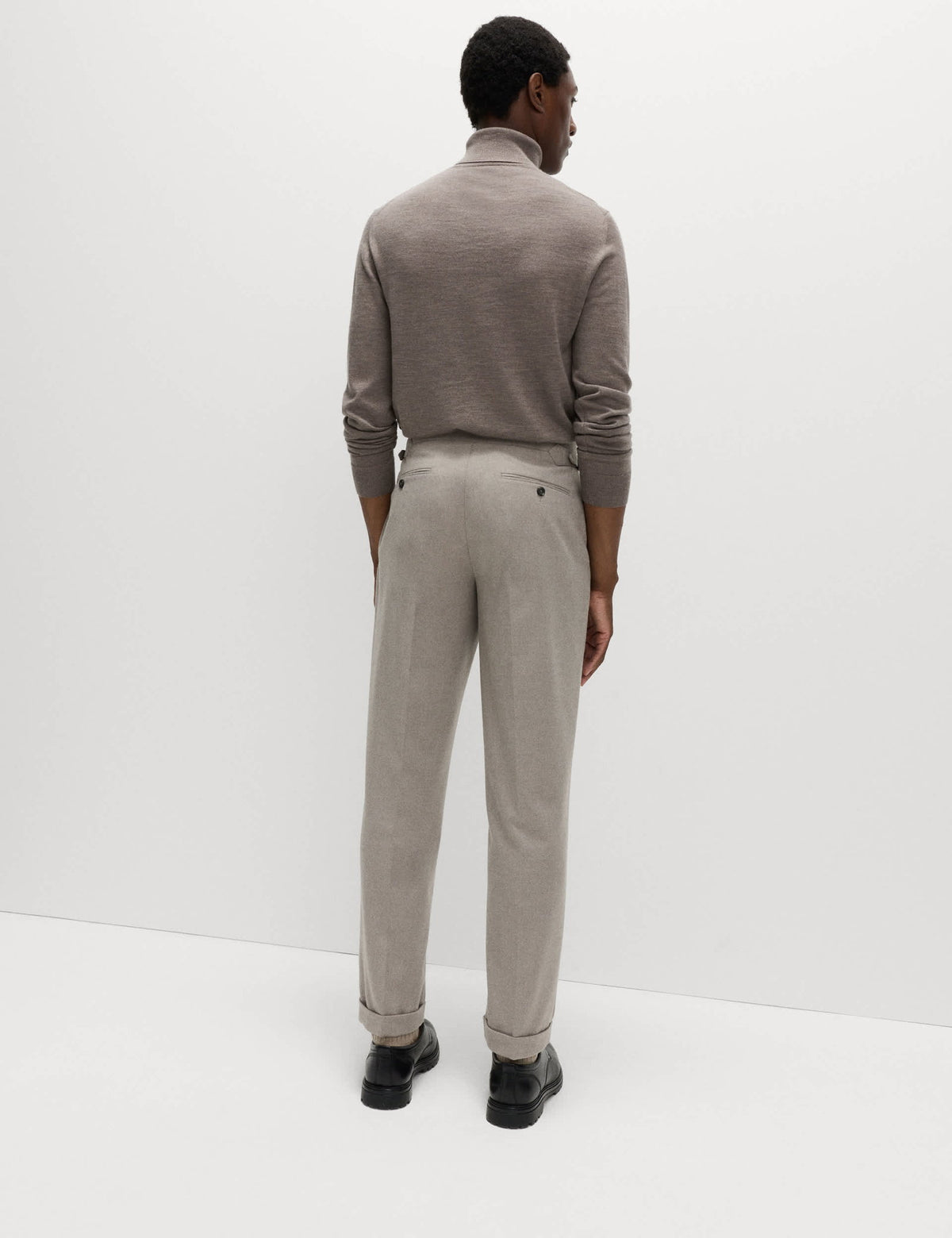 Yumuşak Dokulu Twill Kumaş Pantolon
