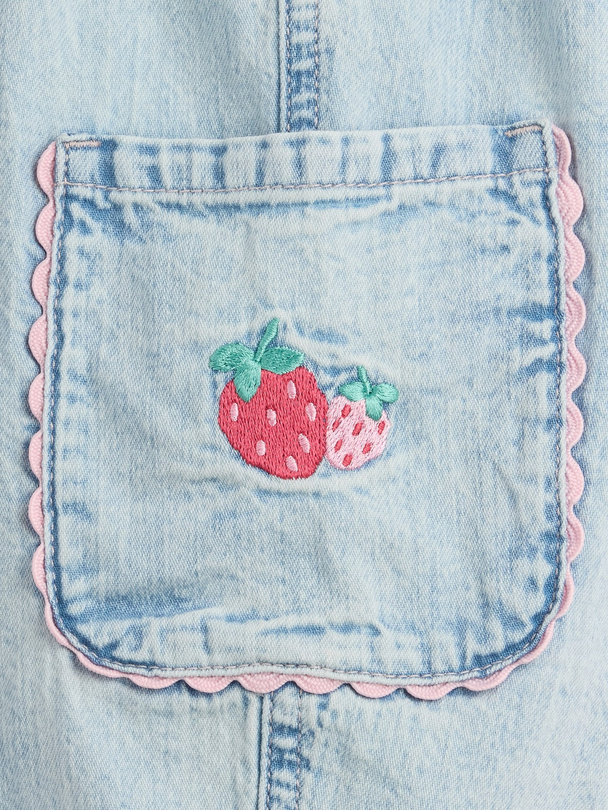 Açık Mavi Pull-on Çilek Işlemeli Kargo Barrel Jean Pantolon