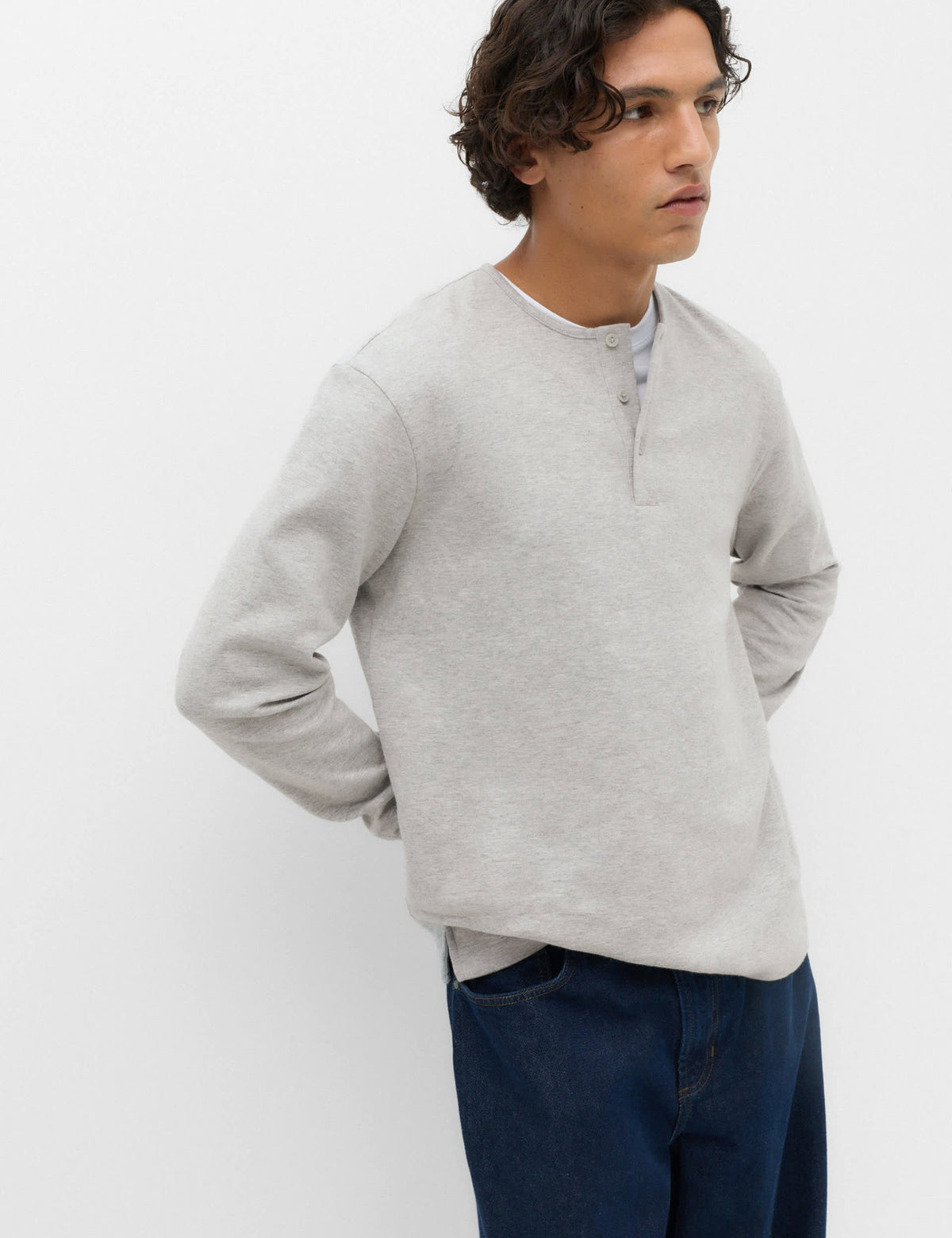Yumuşak Dokulu Henley Üst