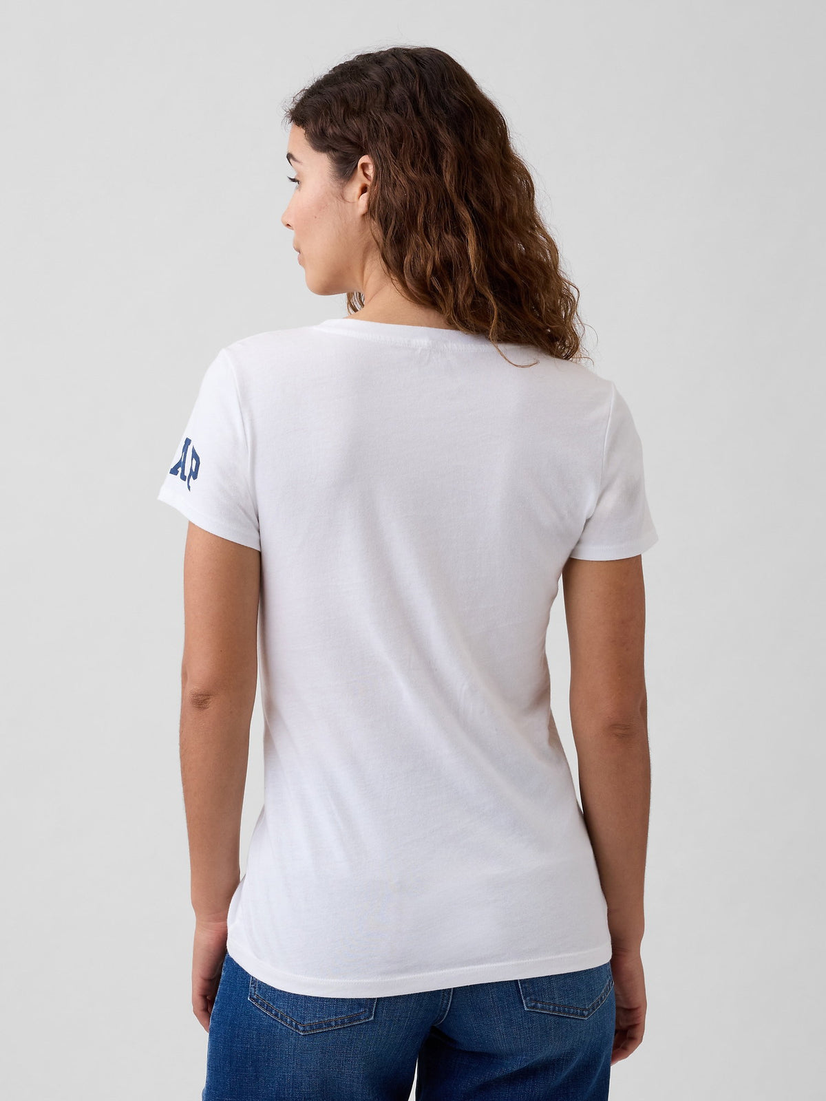 Beyaz Gap × Disney Logo T-shirt