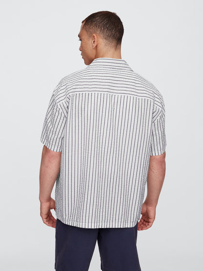 Beyaz Seersucker Boxy Fit Gömlek