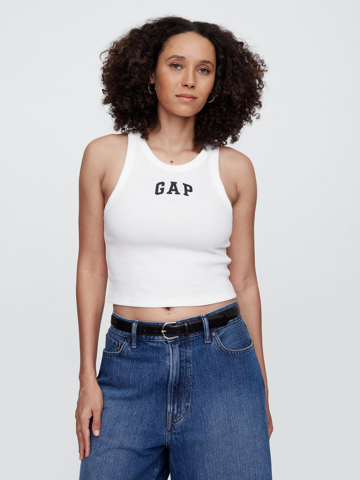 Beyaz Gap Logo Crop Atlet