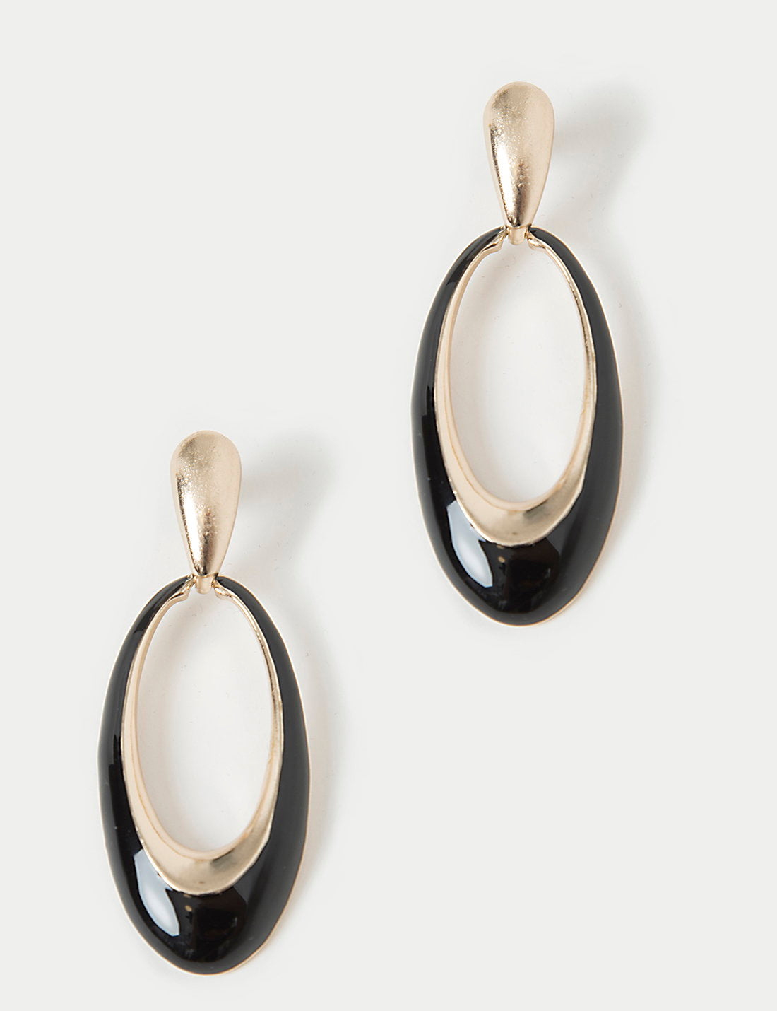 Oval Halka Küpe