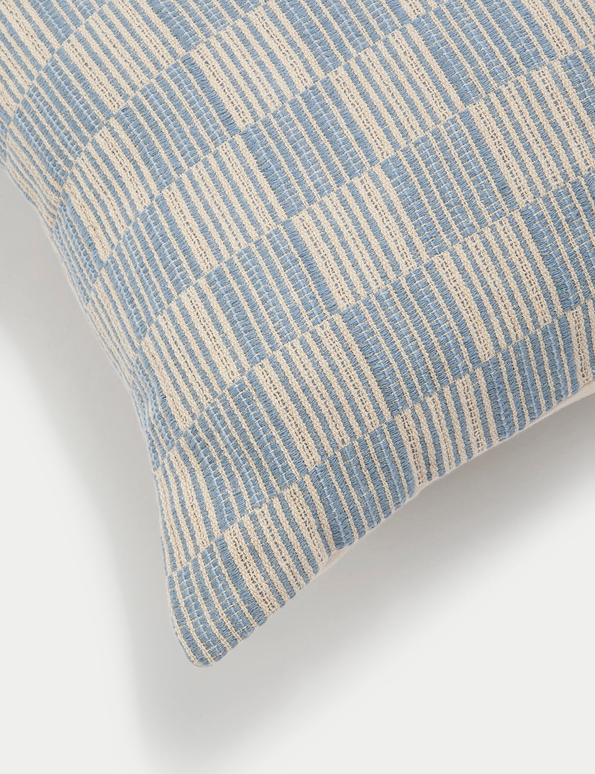 Wovengeo Cushion