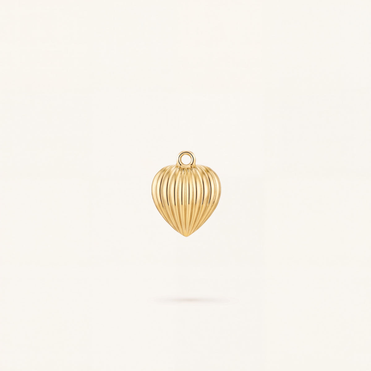 Contour Heart Kalp Figürlü Altın Charm
