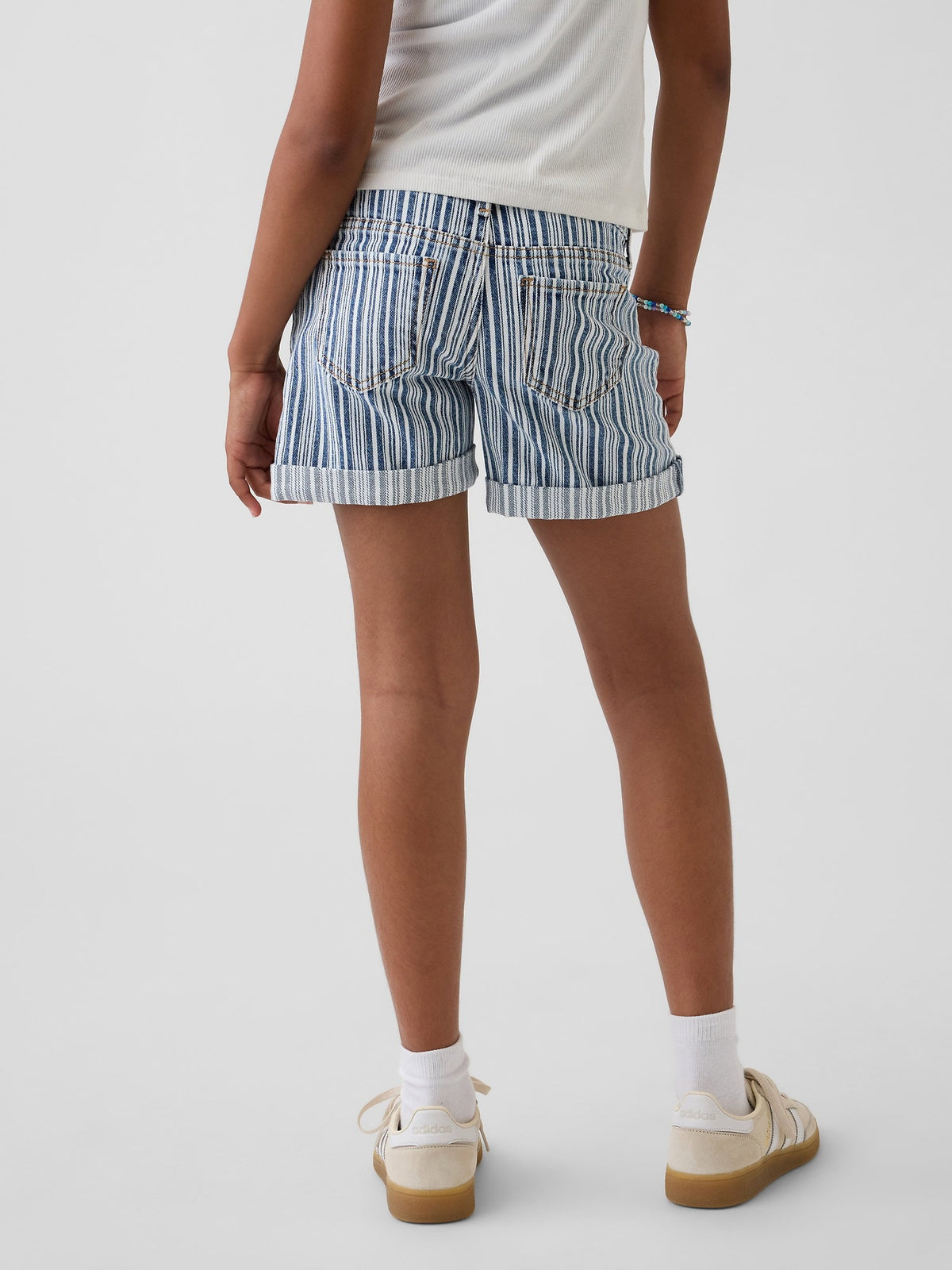 Mavi Denim Çizgili Midi Şort
