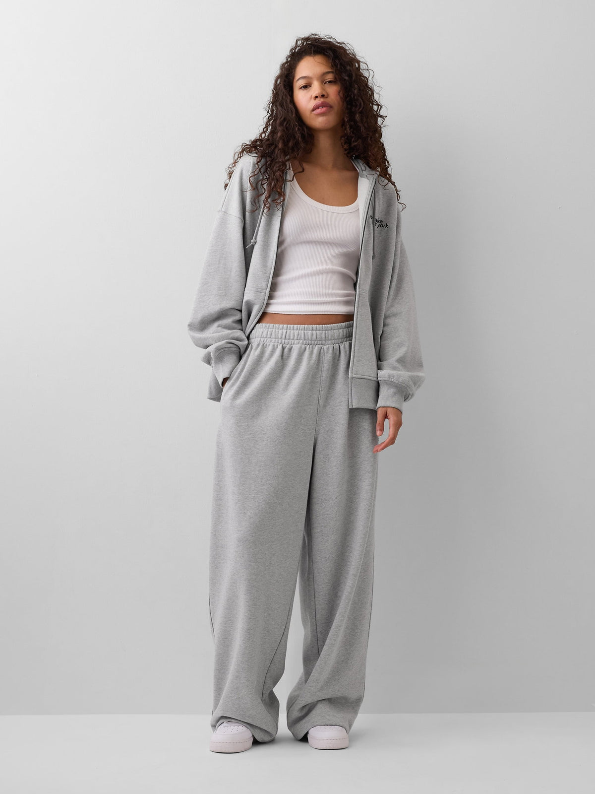 Açık Gri Gap × Awake Ny Heavyweight Baggy Eşofman Altı