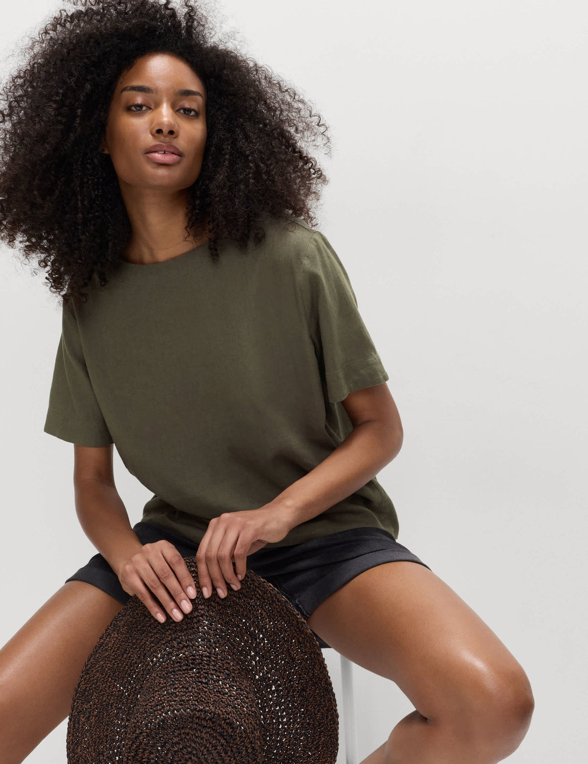 Keten Karışımlı Scoop Yaka T-shirt