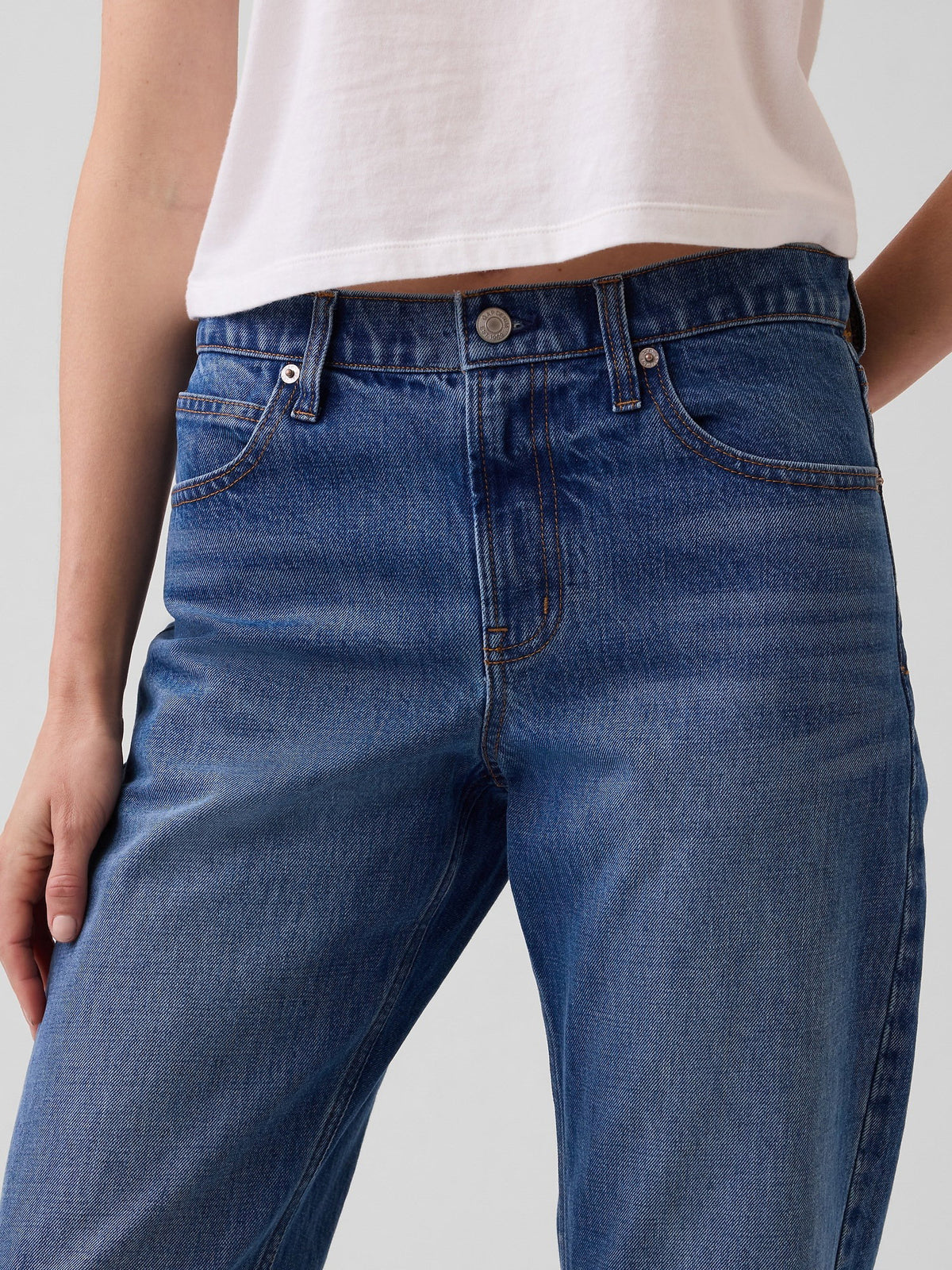 Mavi Mid Rise Straight Taper Jean Pantolon