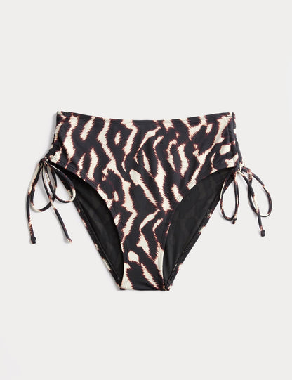 Desenli Bikini Altı