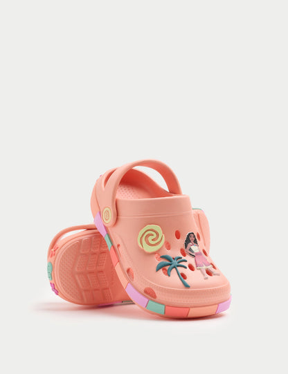 Moana Terlik