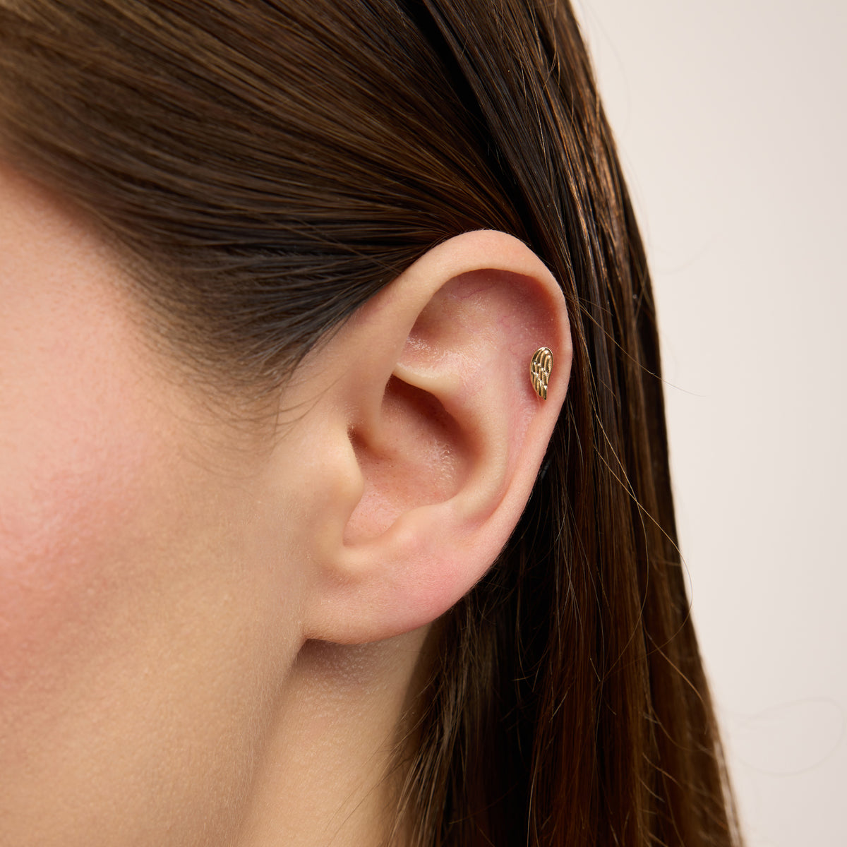 Flap Kanat Figürlü Taşsız Altın Kulak Piercing