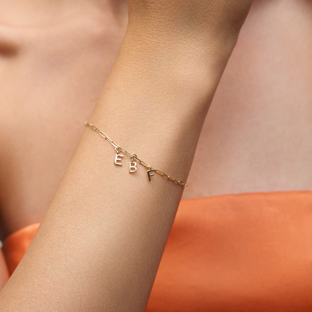 Letter Altın Charm