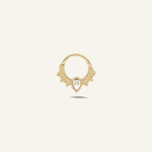 Relief Shine Kabartmalı Yüzey Tek Taşlı Altın Halka Helix Piercing
