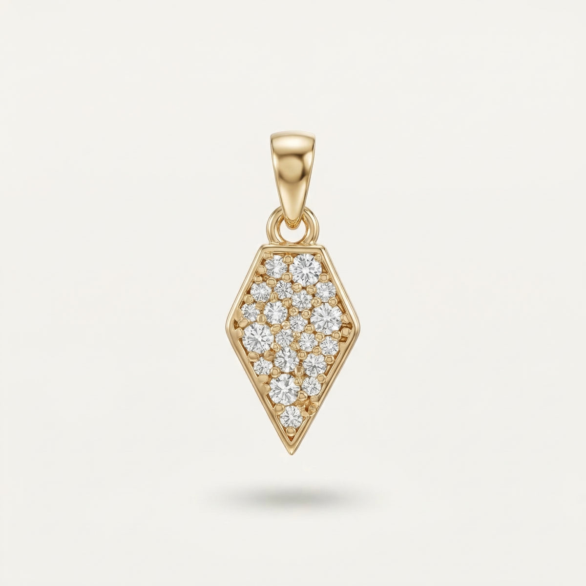 Sharp Diamond Baklava Form Sivri Uçlu Taşlı Altın Kolye Ucu