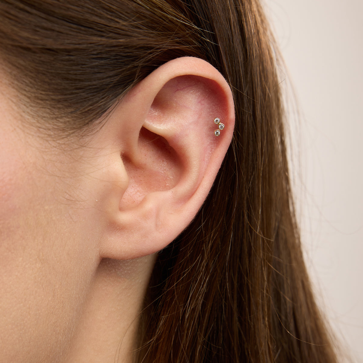 Triple Minimal Üç Taşlı Altın Kulak Piercing