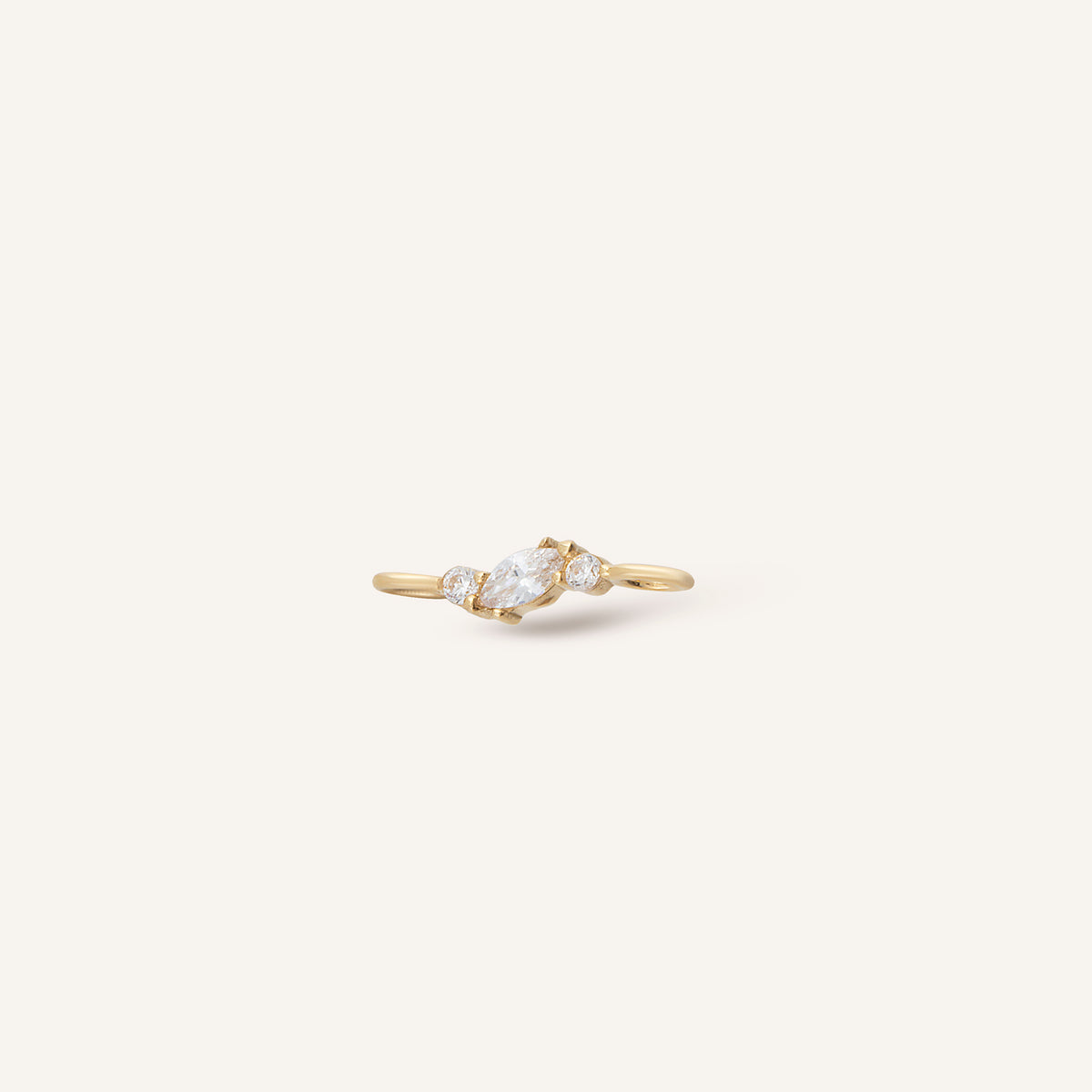 White Topaz Markiz Ve Yuvarlak Kesim Taşlı Altın Charm